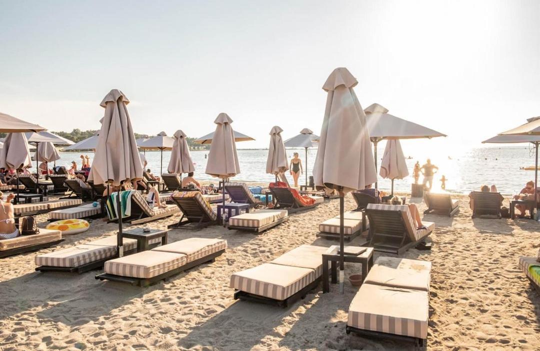 Athens Seaside Glyfada Suites Exterior foto
